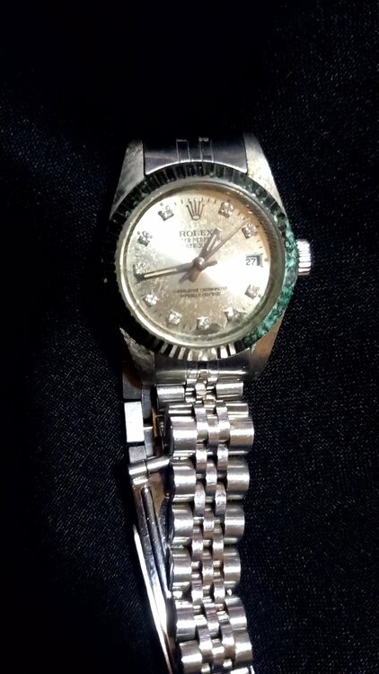 ロレックス デイトナ （高級時計）の商品画像 - 査定依頼日：2025年12月6日 - 最高査定価格：500,000円