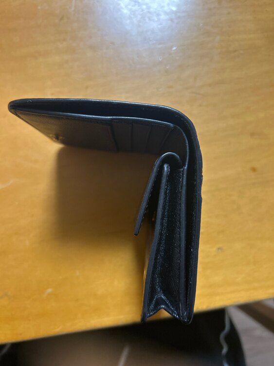 バレンシアガ  （ブランドバッグ）の商品画像 - 査定依頼日：2025年4月14日 - 最高査定価格：18,000円