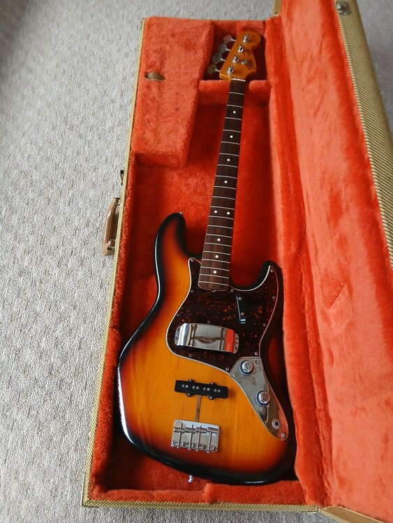 シリアル番号V082602 ＃0190209800 AM VINT62J-BAS（ピアノ・楽器・PA機材）の商品画像 - 査定依頼日：2025年12月26日 - 最高査定価格：133,000円