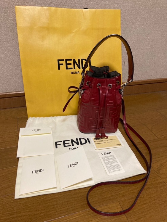 フェンディ  （ブランドバッグ）の商品画像 - 査定依頼日：2025年11月29日 - 最高査定価格：85,000円