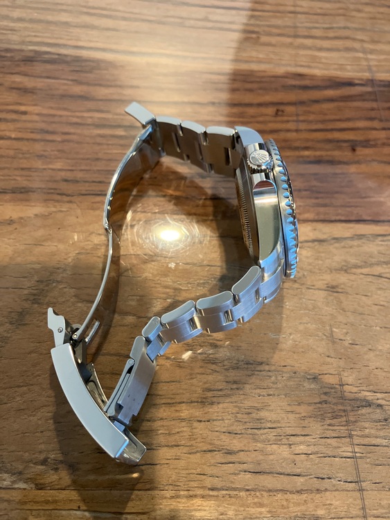 ロレックス シードゥエラー （高級時計）の商品画像 - 査定依頼日：2025年7月25日 - 最高査定価格：2,750,000円