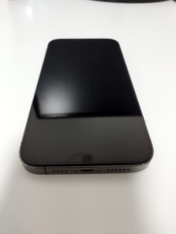 iPhone 13 Pro Max 256GB Softbank（スマホ）の商品画像 - 査定依頼日：2025年12月21日 - 最高査定価格：64,000円