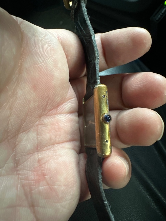 カルティエ タンク （高級時計）の商品画像 - 査定依頼日：2026年2月12日 - 最高査定価格：230,000円