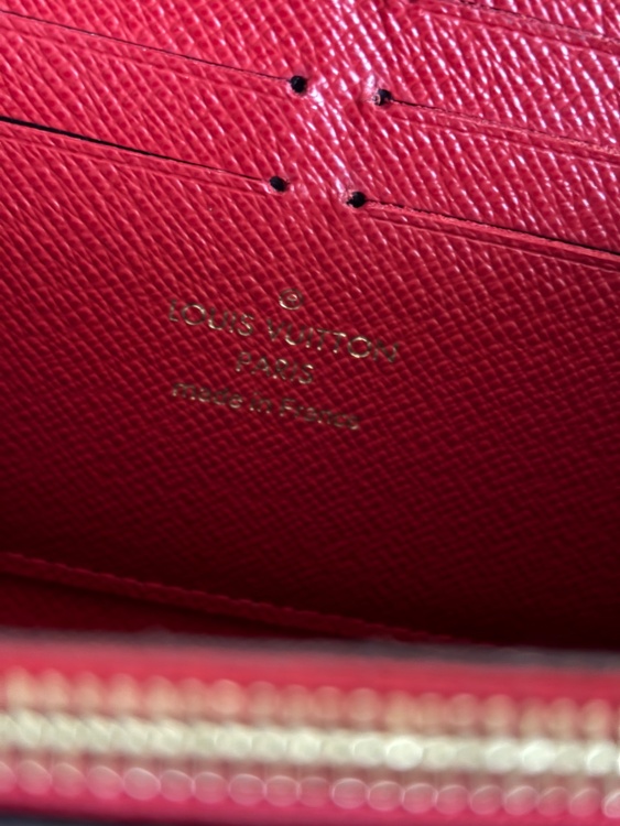 ジッピーウォレット  レティーロ（ブランド財布・小物）の商品画像 - 査定依頼日：2026年1月19日 - 最高査定価格：20,400円