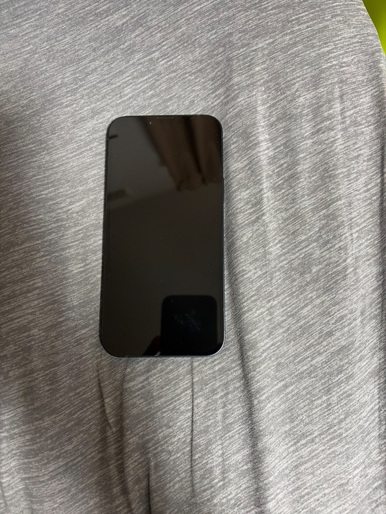 iPhone iPhone 14 Plus 128GB au（スマホ）の商品画像 - 査定依頼日：2026年7月6日 - 最高査定価格：50,000円