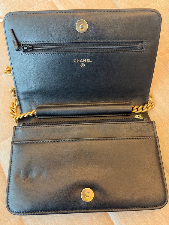 ボーイシャネル　チェーンウォレット（ブランドバッグ）の商品画像 - 査定依頼日：2025年9月29日 - 最高査定価格：380,000円