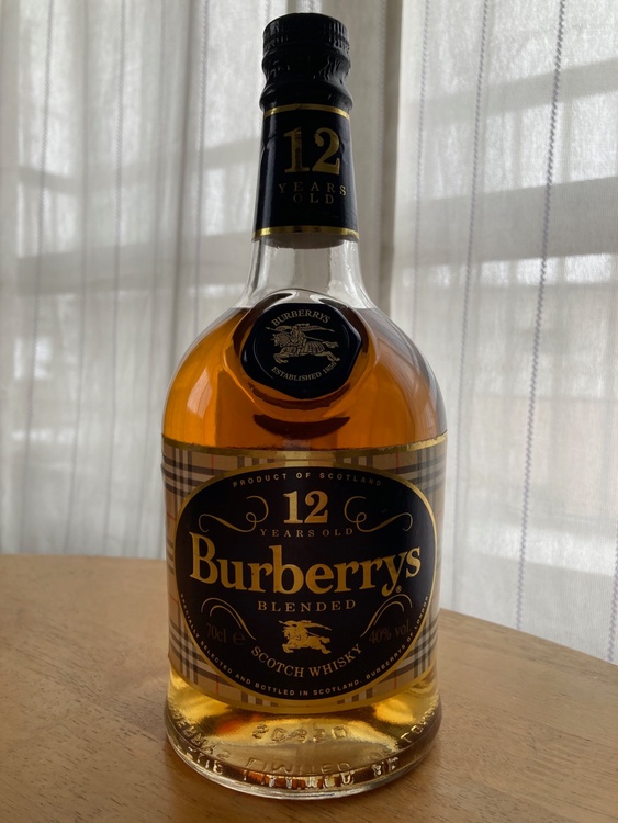 Burberrys　YEARS 12 OLD　700ml 40％（お酒）の商品画像 - 査定依頼日：2026年2月8日 - 最高査定価格：2,000円