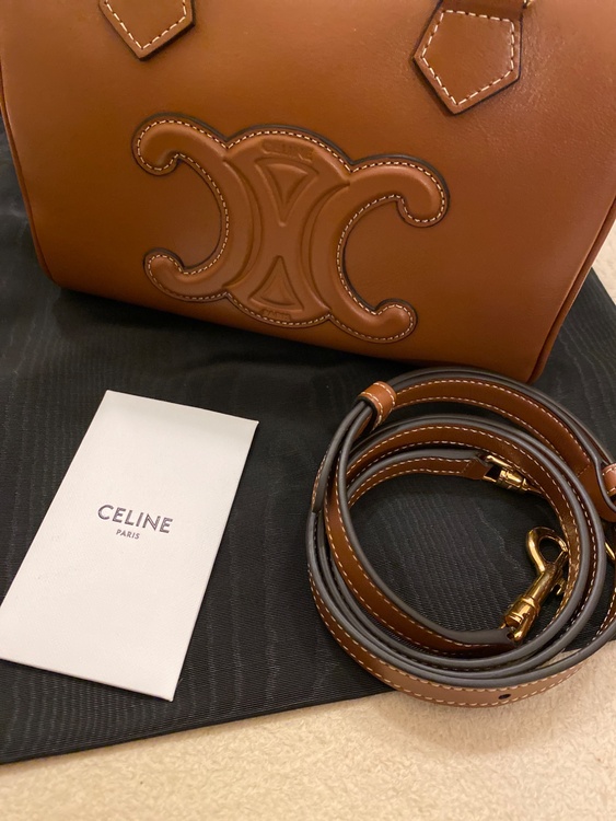 セリーヌ  （ブランドバッグ）の商品画像 - 査定依頼日：2025年12月7日 - 最高査定価格：100,000円