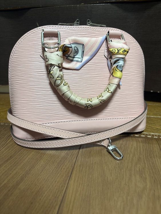 アルマbb エピ（ブランドバッグ）の商品画像 - 査定依頼日：2025年8月6日 - 最高査定価格：165,000円