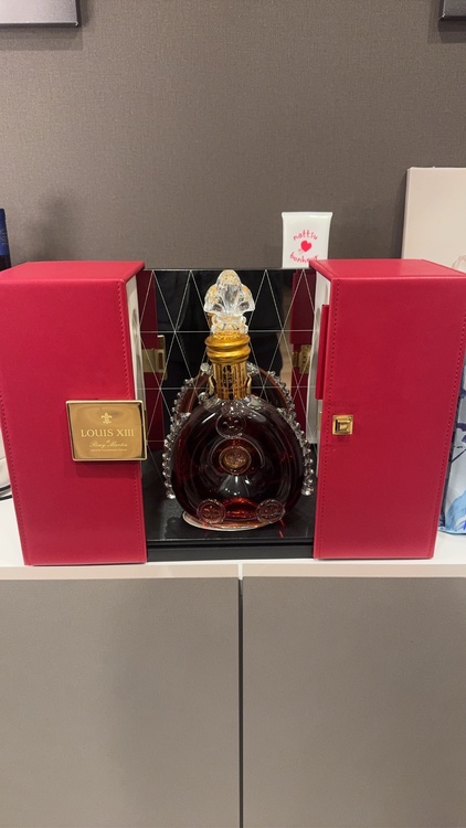 ブランデー レミーマルタン （お酒）の商品画像 - 査定依頼日：2026年1月7日 - 最高査定価格：200,000円