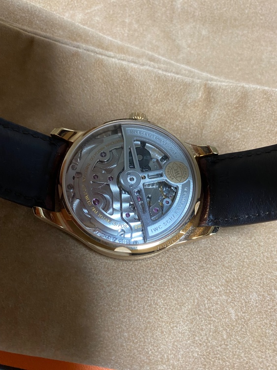 ポルトギーゼ　オートマチック（高級時計）の商品画像 - 査定依頼日：2025年12月11日 - 最高査定価格：1,980,000円