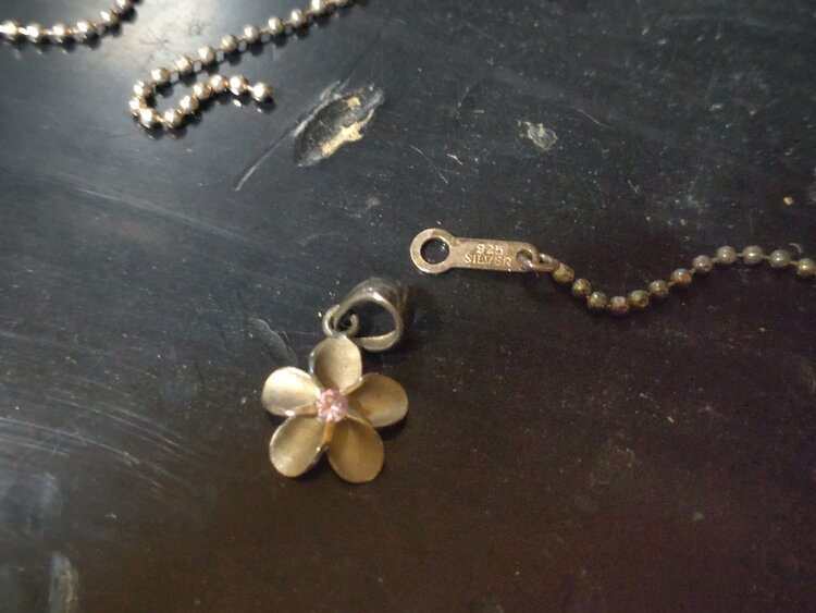 ティファニー　（金・貴金属）の商品画像 - 査定依頼日：2026年2月16日 - 最高査定価格：2,000円