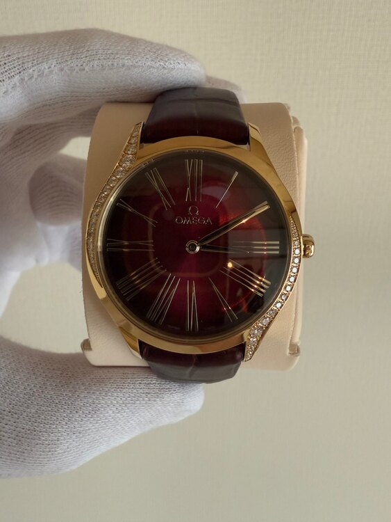 トレゾル36ムーンシャインゴールド　レザーストラップ（高級時計）の商品画像 - 査定依頼日：2025年5月26日 - 最高査定価格：800,000円