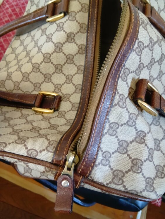 オールドグッチ（OLD GUCCI）のGGプラス（ブランドバッグ）の商品画像 - 査定依頼日：2026年7月26日 - 最高査定価格：40,000円