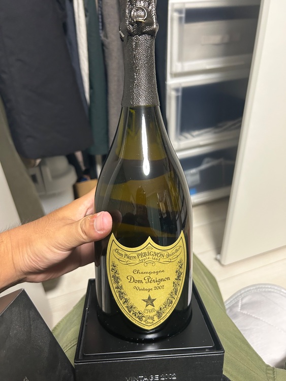 シャンパン ドン・ペリニヨン （お酒）の商品画像 - 査定依頼日：2025年9月8日 - 最高査定価格：20,000円