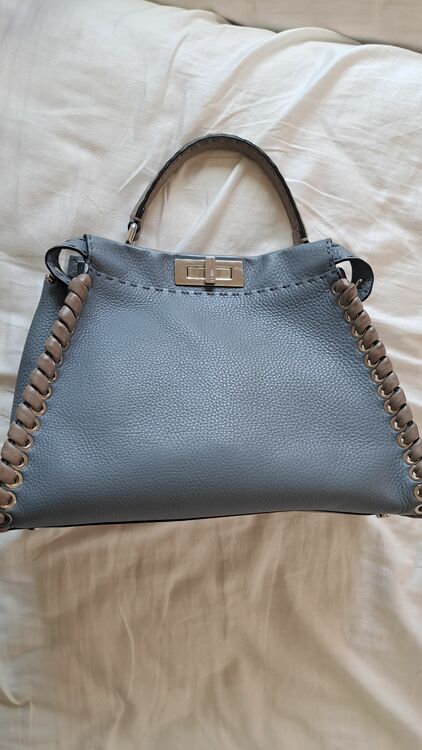 フェンディ  （ブランドバッグ）の商品画像 - 査定依頼日：2025年9月6日 - 最高査定価格：140,000円