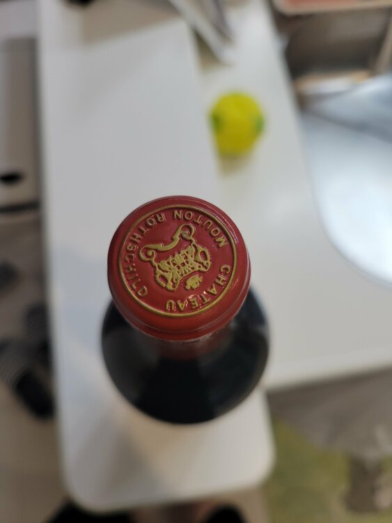 ワイン シャトームートンロートシルト（お酒）の商品画像 - 査定依頼日：2026年7月10日 - 最高査定価格：42,000円