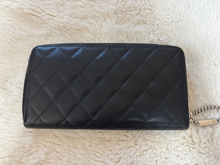 シャネル カンボンライン （ブランドバッグ）の商品画像 - 査定依頼日：2025年12月23日 - 最高査定価格：30,000円