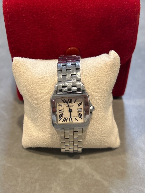カルティエ サントス （高級時計）の商品画像 - 査定依頼日：2026年2月12日 - 最高査定価格：420,000円