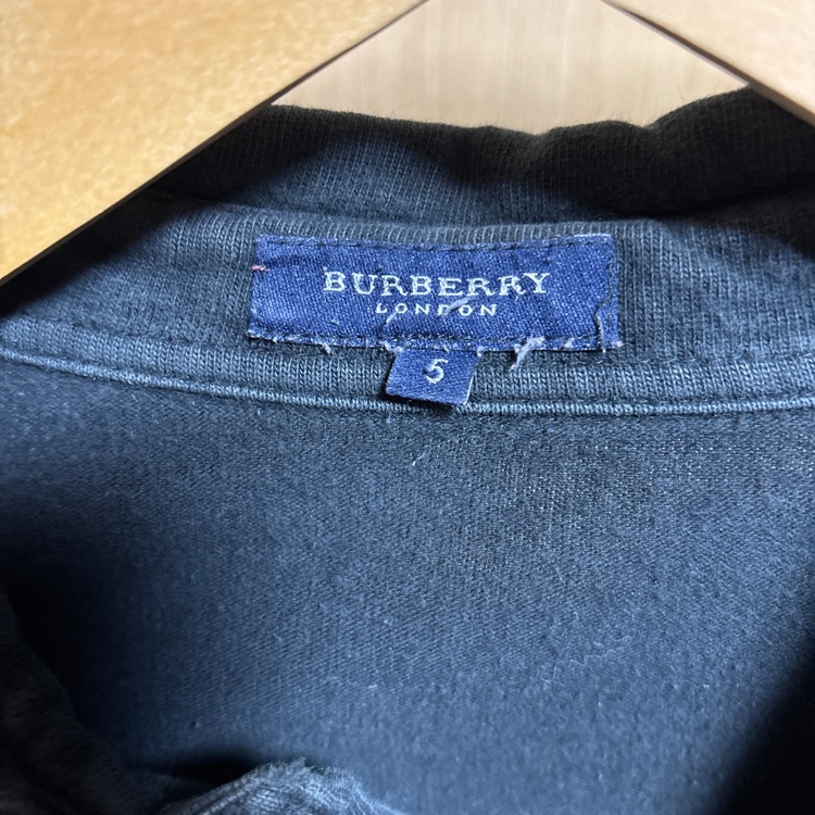 Burberry 長袖ポロシャツ（古着・ファッション）の商品画像 - 査定依頼日：2026年3月22日 - 最高査定価格：100,000円