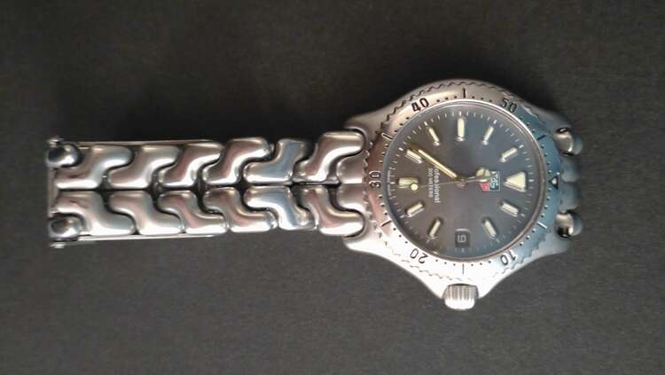 タグホイヤー その他 S99.713（高級時計）の商品画像 - 査定依頼日：2025年5月9日 - 最高査定価格：25,000円