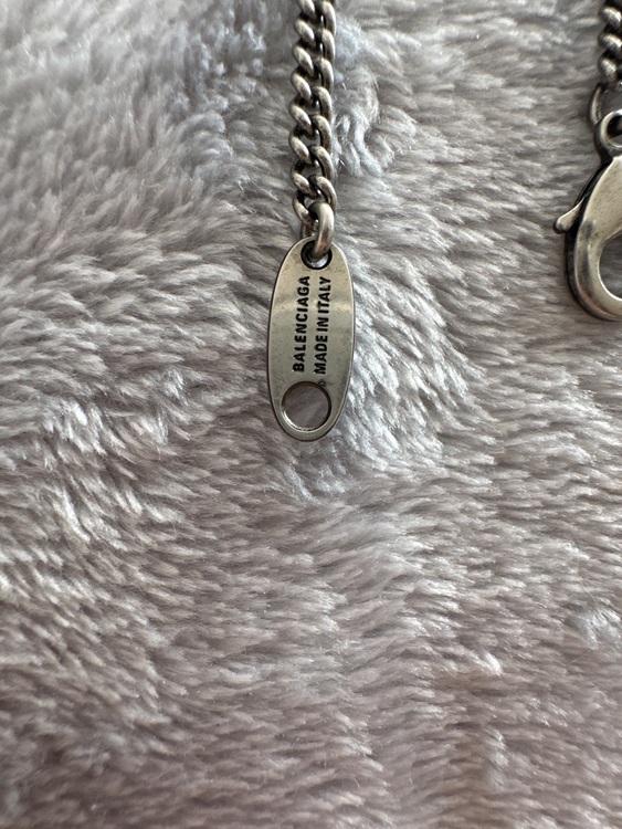 バレンシアガ  （ブランドバッグ）の商品画像 - 査定依頼日：2025年11月17日 - 最高査定価格：30,000円