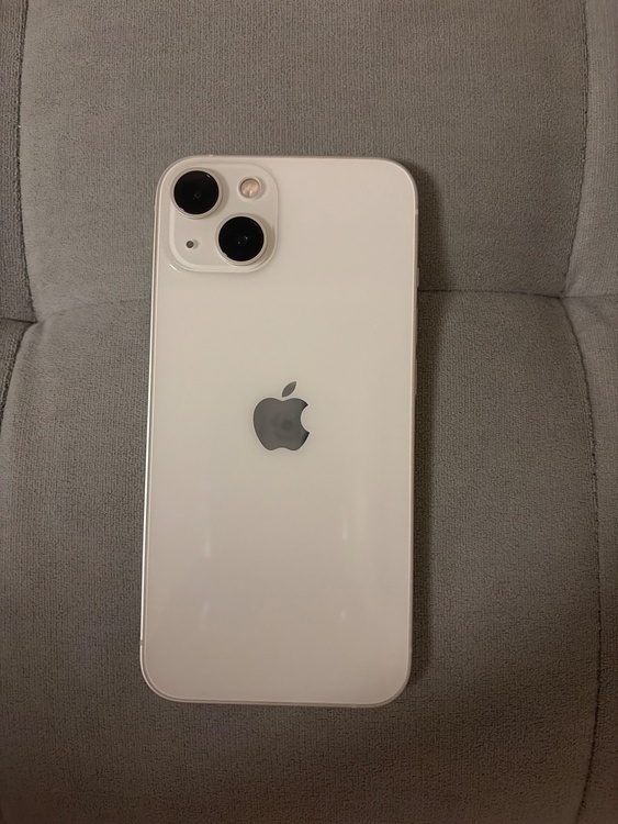 iPhone13 スターライト（スマホ）の商品画像 - 査定依頼日：2026年3月25日 - 最高査定価格：36,000円