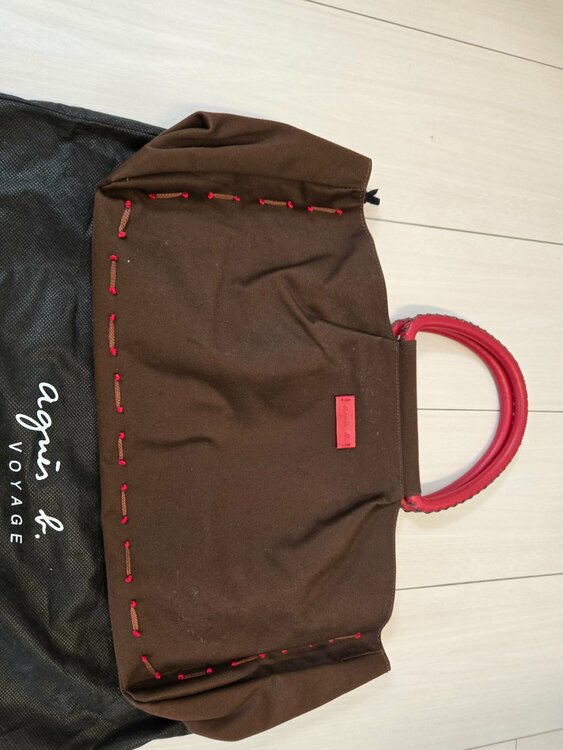 財布　バッグ（ブランド財布・小物）の商品画像 - 査定依頼日：2026年7月18日 - 最高査定価格：8,000円