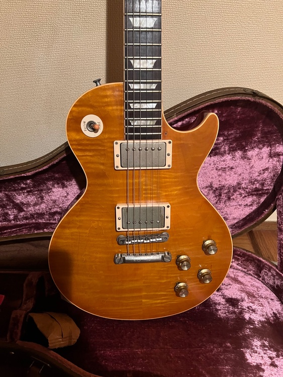 Gibson Custom Shop : ギブソン カスタム ショップ 2009（ピアノ・楽器・PA機材）の商品画像 - 査定依頼日：2026年4月21日 - 最高査定価格：400,000円