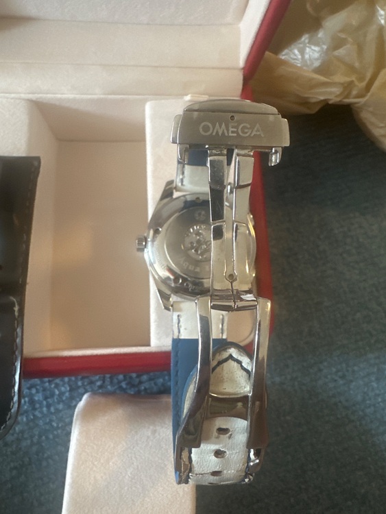 28133081（高級時計）の商品画像 - 査定依頼日：2025年6月15日 - 最高査定価格：450,000円