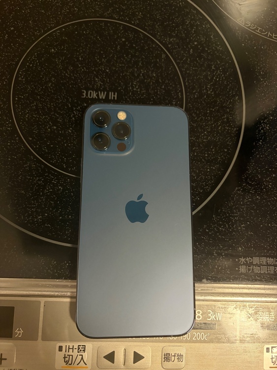 iPhone iPhone 12 Pro 128GB SIMフリー（スマホ）の商品画像 - 査定依頼日：2026年7月5日 - 最高査定価格：27,000円