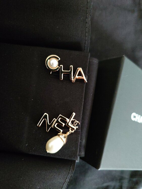 ピアス（金・貴金属）の商品画像 - 査定依頼日：2025年12月5日 - 最高査定価格：45,000円