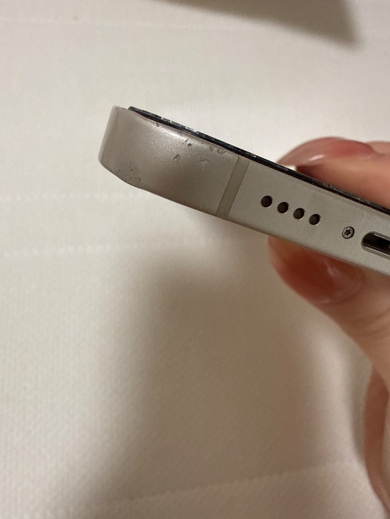 iPhone14plus（スマホ）の商品画像 - 査定依頼日：2026年5月20日 - 最高査定価格：42,000円