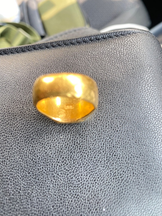 金の指輪（金・貴金属）の商品画像 - 査定依頼日：2025年8月16日 - 最高査定価格：1,000,000円