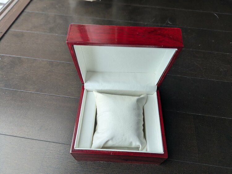 ロレックス デイトナ （高級時計）の商品画像 - 査定依頼日：2026年1月9日 - 最高査定価格：3,750,000円