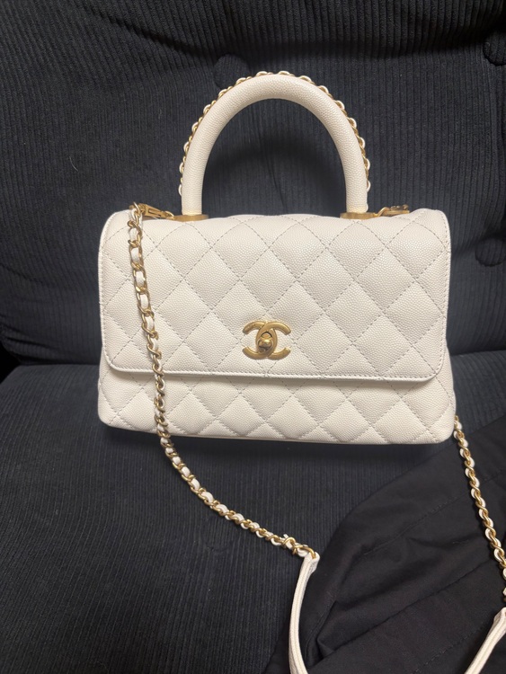 ココハンドル （ブランドバッグ）の商品画像 - 査定依頼日：2025年9月18日 - 最高査定価格：600,000円