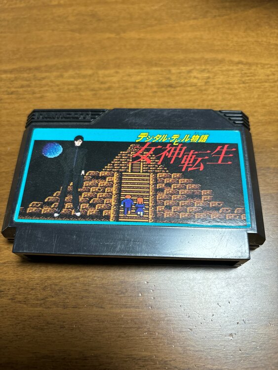 女神転生（ゲーム機本体・ゲームソフト）の商品画像 - 査定依頼日：2025年3月30日 - 最高査定価格：1,400円