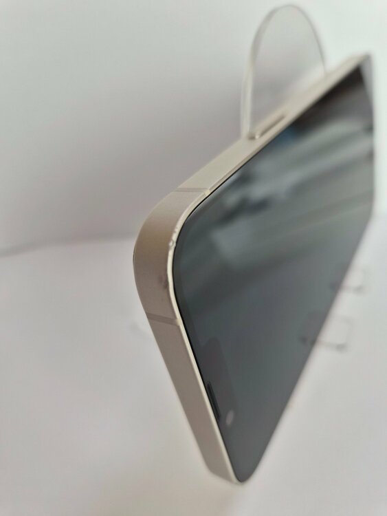 iPhone 14 Plus 128GB Softbank（スマホ）の商品画像 - 査定依頼日：2026年3月23日 - 最高査定価格：53,000円