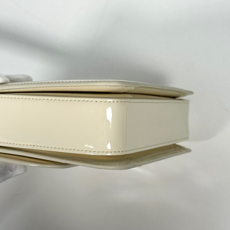 ティーン ガランス トリオンフ ニノ（ブランドバッグ）の商品画像 - 査定依頼日：2025年5月27日 - 最高査定価格：220,000円