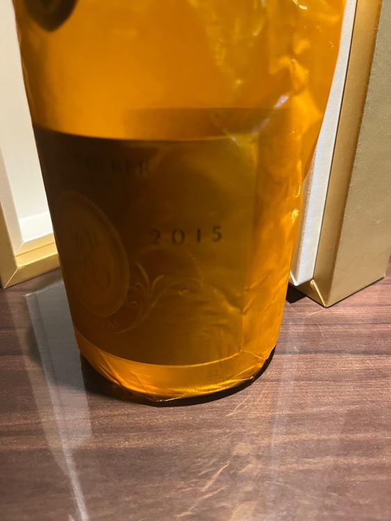 シャンパン ルイ・ロデレール （お酒）の商品画像 - 査定依頼日：2025年8月8日 - 最高査定価格：34,500円