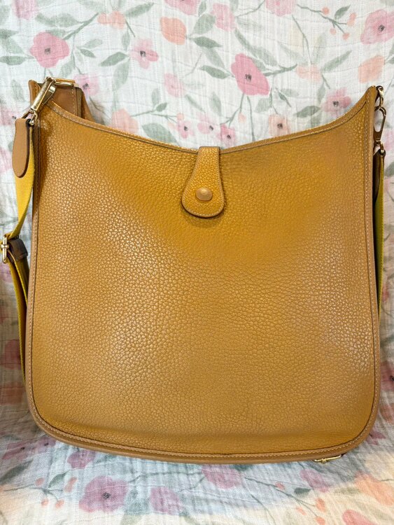 エブリンPM （ブランドバッグ）の商品画像 - 査定依頼日：2026年3月30日 - 最高査定価格：120,000円