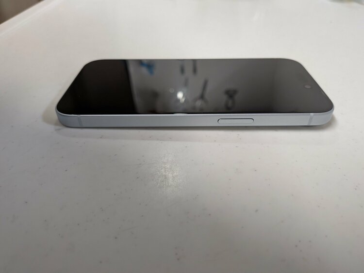 iPhone iPhone 15 128GB SIMフリー（スマホ）の商品画像 - 査定依頼日：2026年6月27日 - 最高査定価格：63,000円
