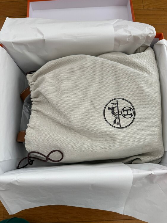 ピコタンロック　22（ブランドバッグ）の商品画像 - 査定依頼日：2025年3月29日 - 最高査定価格：550,000円