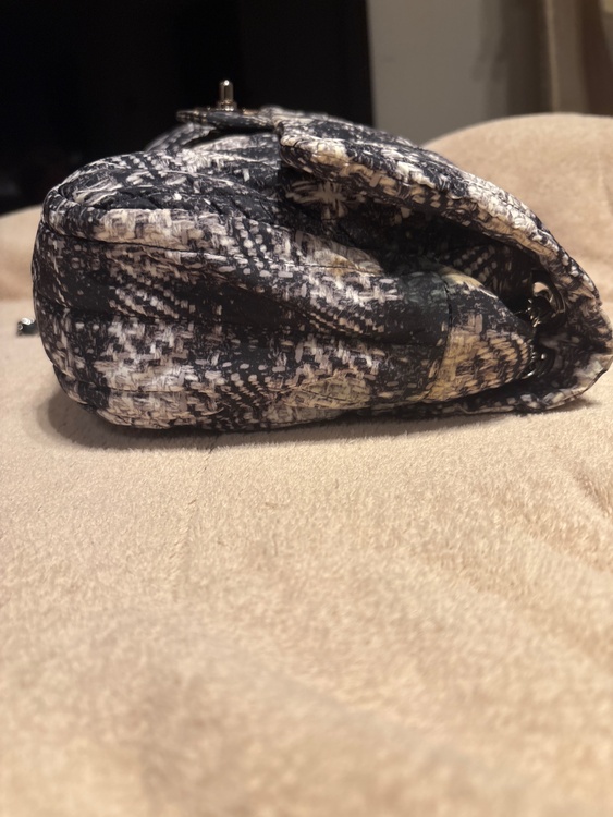 ココマークチェーンショルダー　ナイロン（ブランドバッグ）の商品画像 - 査定依頼日：2026年2月13日 - 最高査定価格：250,000円