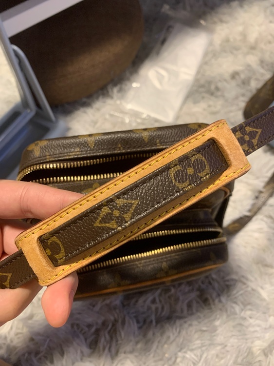 アマゾン　TH0034（ブランドバッグ）の商品画像 - 査定依頼日：2025年9月17日 - 最高査定価格：70,000円