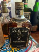バランタイン12年（お酒）の商品画像 - 査定依頼日：2024年8月13日 - 最高査定価格：3,000円