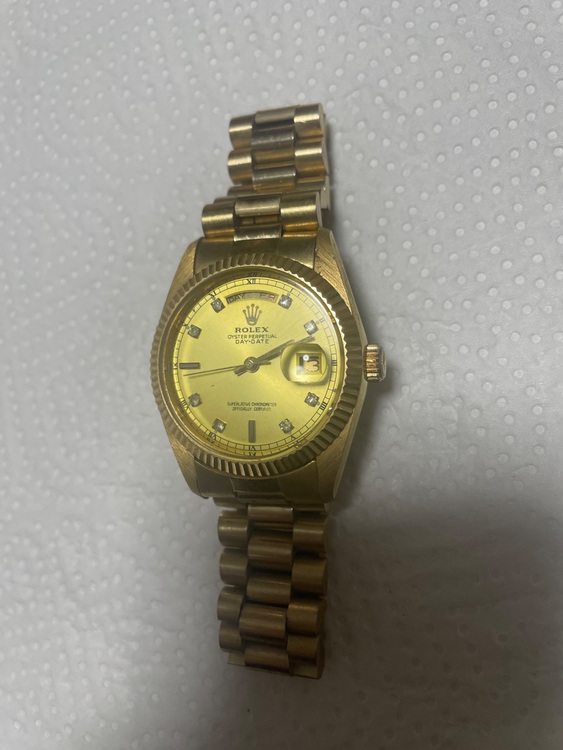 ロレックス デイデイト （高級時計）の商品画像 - 査定依頼日：2025年9月19日 - 最高査定価格：2,380,000円