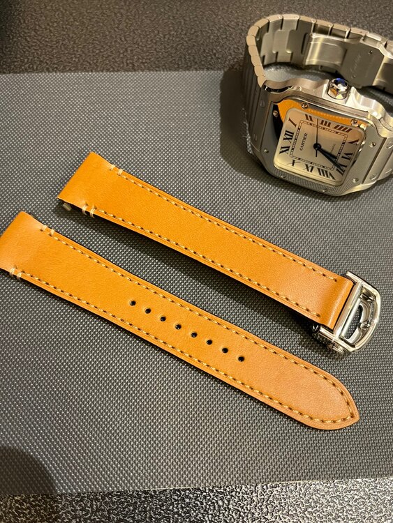 サントスドゥカルティエ（高級時計）の商品画像 - 査定依頼日：2024年12月22日 - 最高査定価格：850,000円