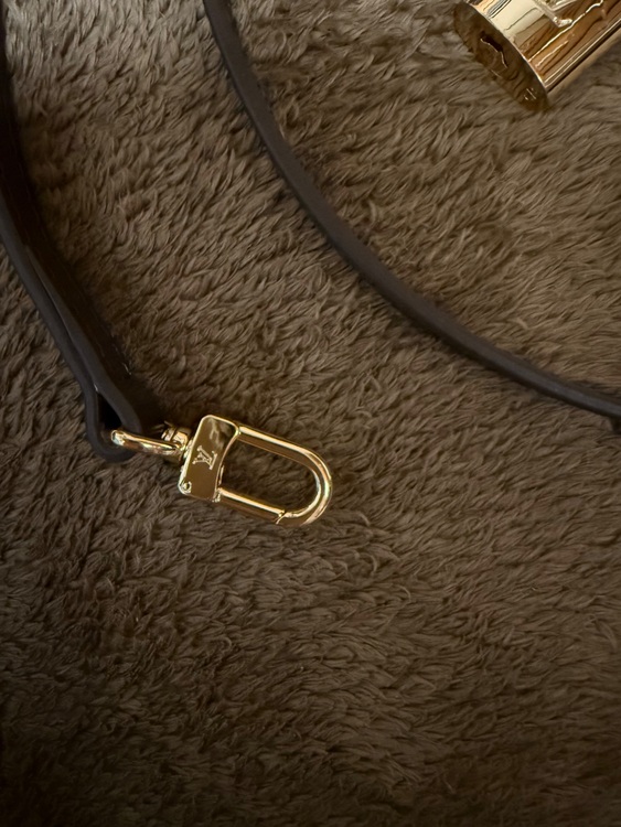 ルイヴィトン アルマ （ブランドバッグ）の商品画像 - 査定依頼日：2025年11月8日 - 最高査定価格：180,000円