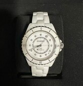 J12 キャリバー12.1, 38MM（高級時計）の商品画像 - 査定依頼日：2025年3月15日 - 最高査定価格：600,000円